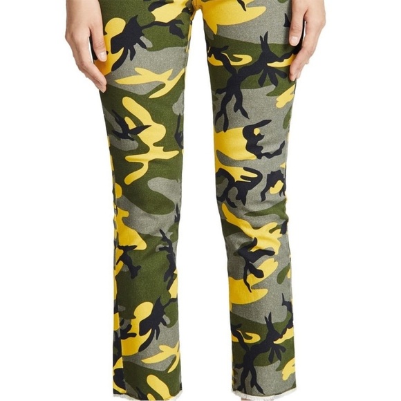 Pam & Gela Camo Exposed Button Cropped Kick Flare Pant Size 27 - Picture 3 of 10